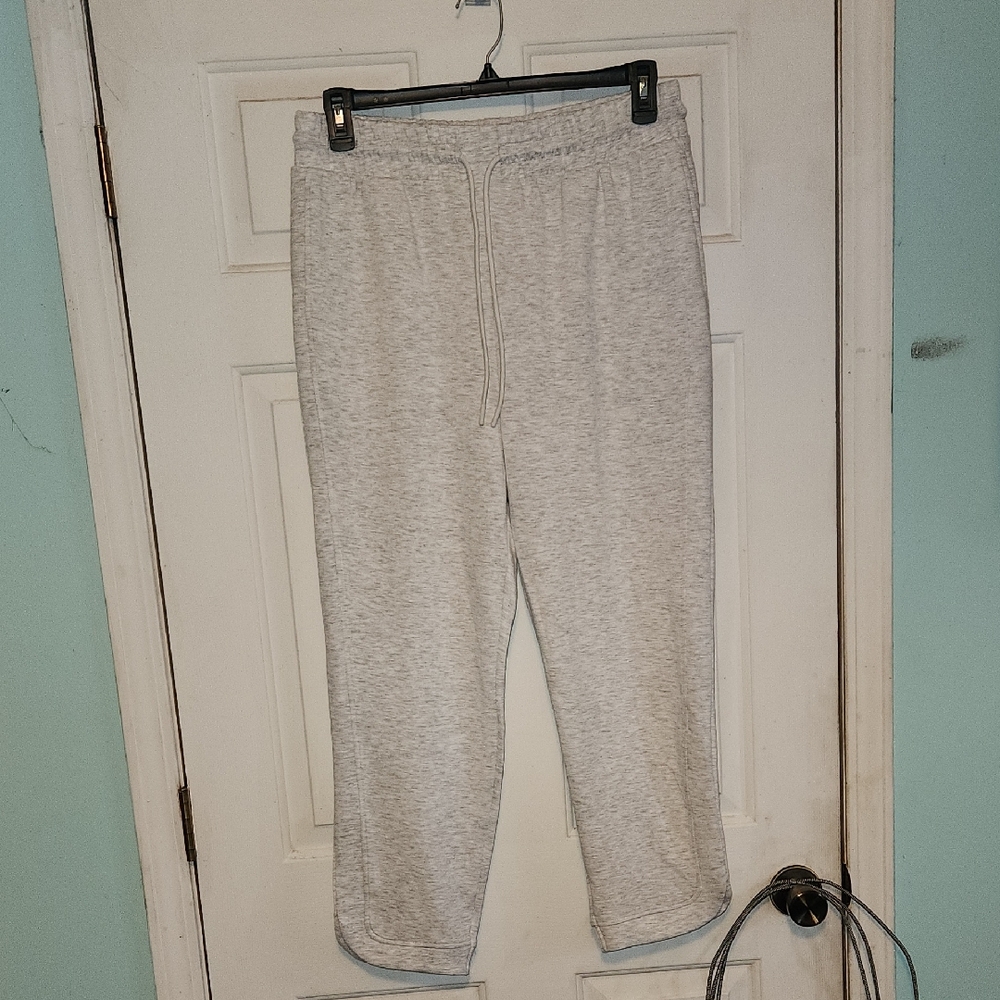 Danskin Light Gray Activewear Pants